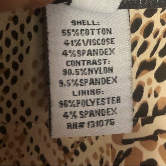 ♥Sale♥ Stunning Leopard and Lace Reversible Skirt 14 - Picture 6 of 14